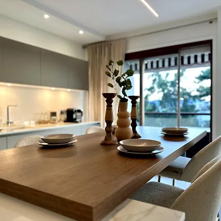 Appartement Elegant Et Spacieux 3 Pieces, Centre