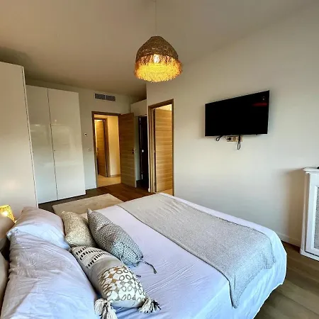 Apartment Elegant Et Spacieux 3 Pieces, Centre Cannes